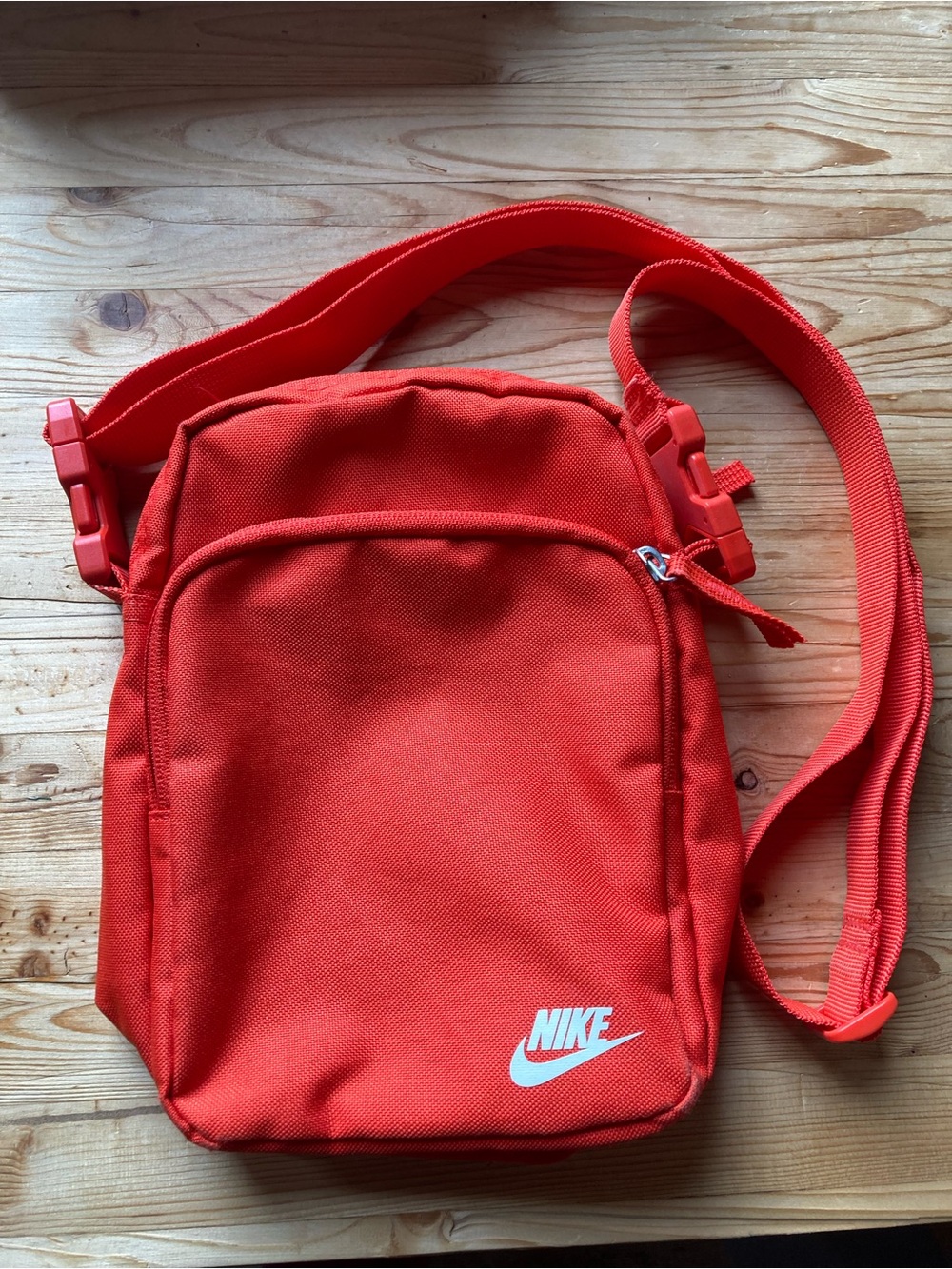 Nike Red Crossbody Bag - Compact Everyday Shoulder Bag